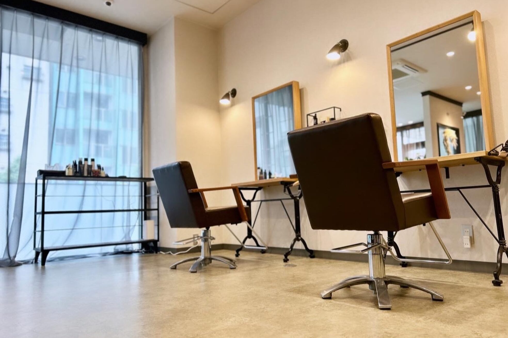 ルナバイルヴェール(LUNA by LeVert)1