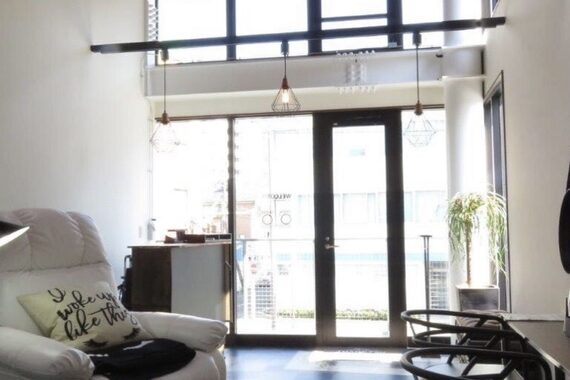 サロンドゥプリエ 門司店(SALON deux PRIER)