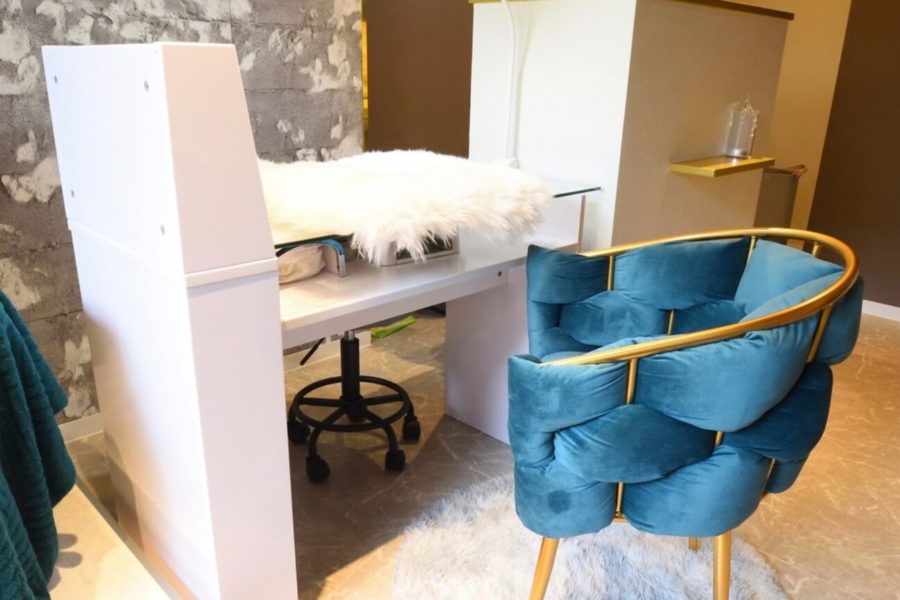 lilshine.nail　深江橋店・上新庄店（大丸建設　株式会社）画像1