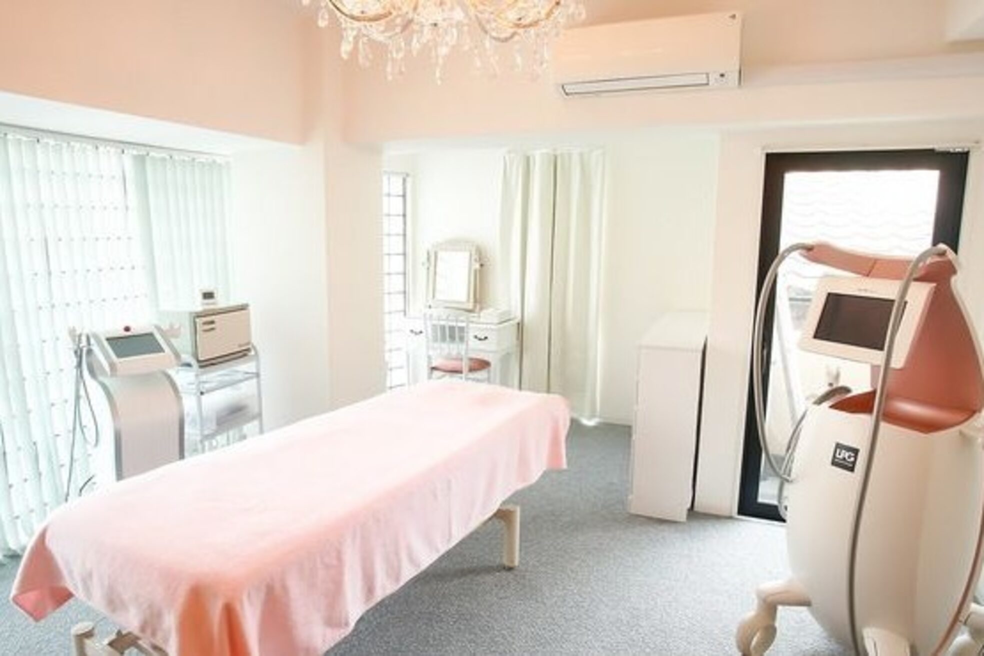 リュクス  Luxe＋tkm 南船場2