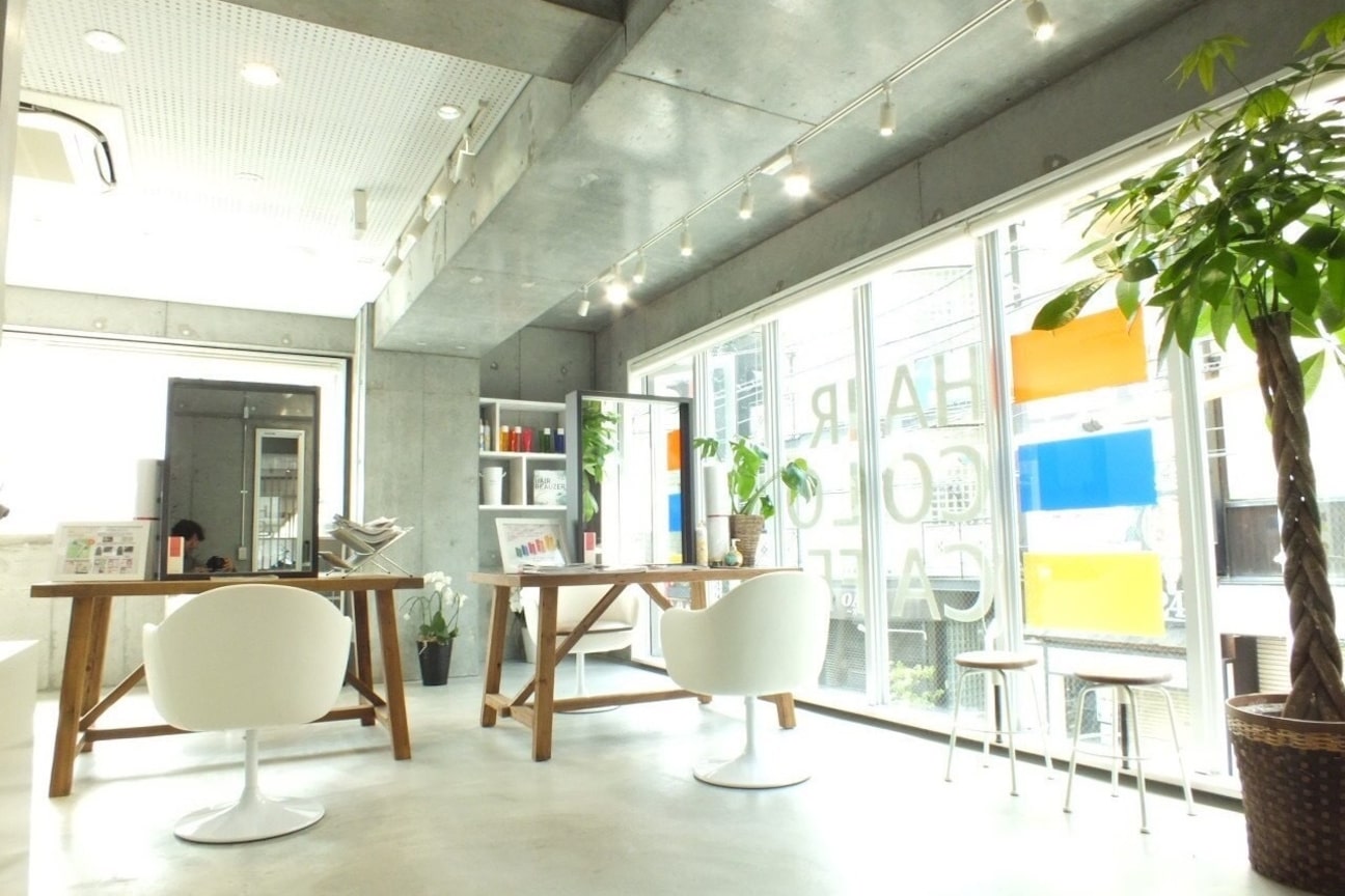 HAIR COLOR CAFE(ヘアカラーカフェ)（有限会社　セーヌ・ドゥ・ビィ）画像1