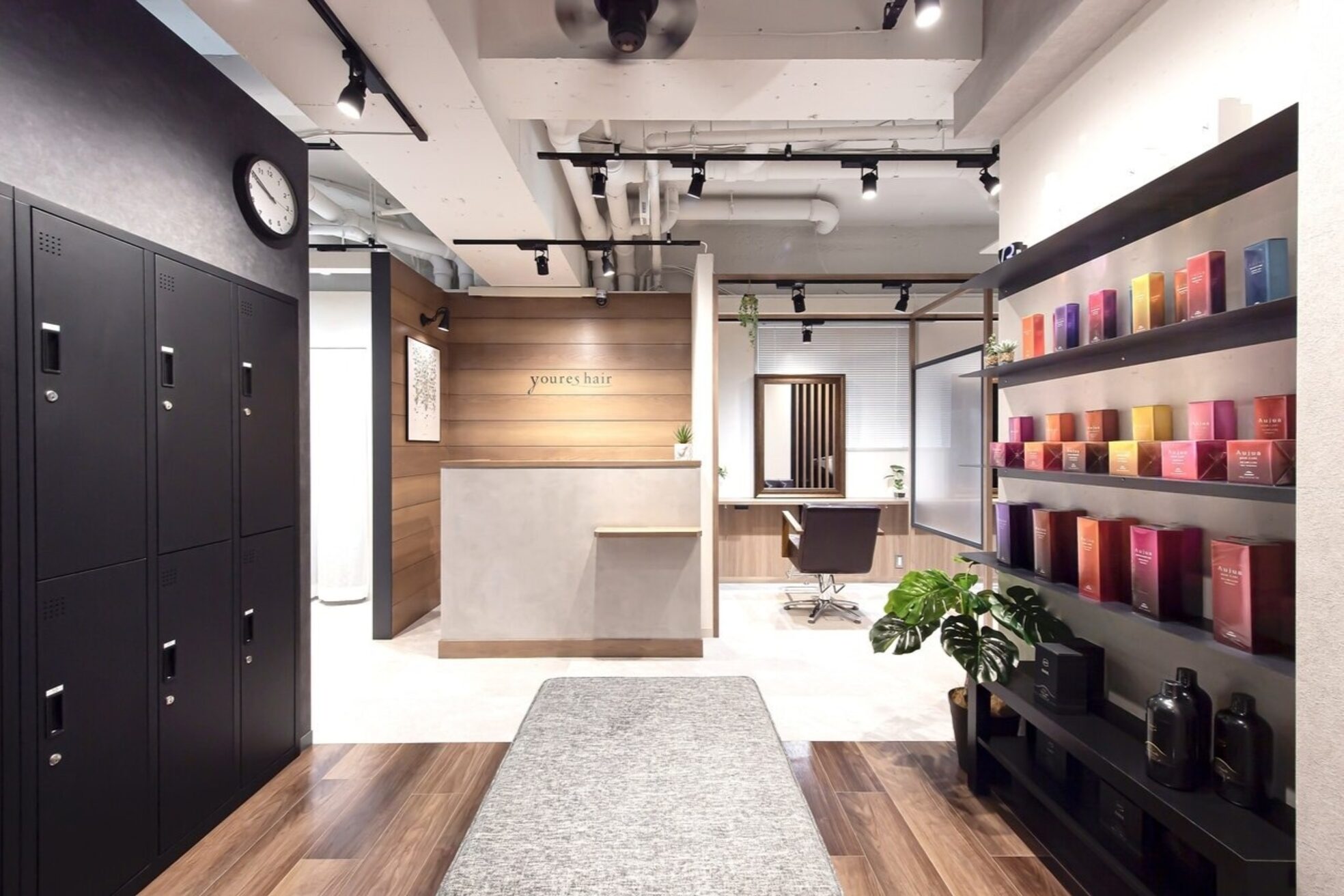 ユアーズヘアー センター南店(youres hair)1