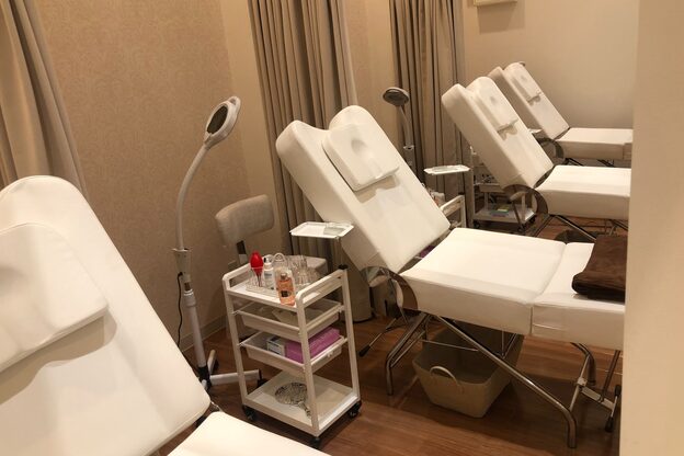 ラッシュラッシュ ラスパ西大和店1