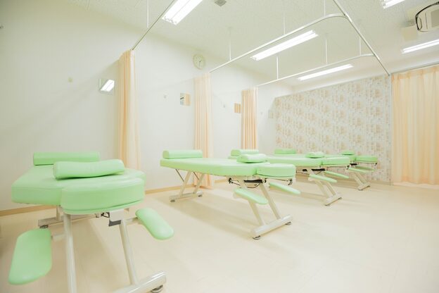 ゼロスポ鍼灸 整骨 南浦和院3