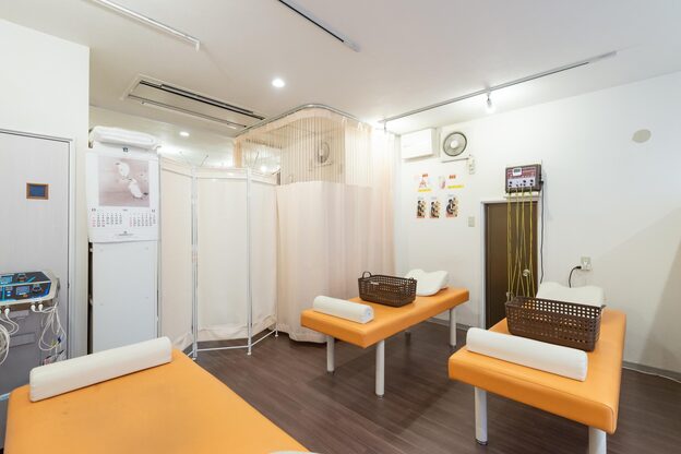 ひらま鍼灸 整骨院3