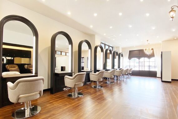 シエル 弘前駅前店(CIEL)