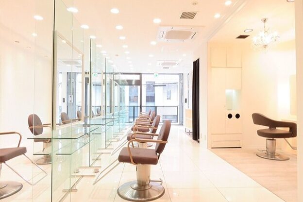 シエル 甲東園店(CIEL)1