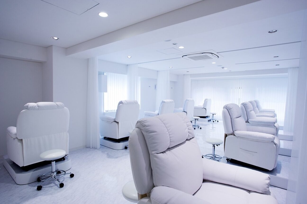 ラルナ ネイルアンドアイラッシュサロン(LA LUNA nail & eyelash salon)1