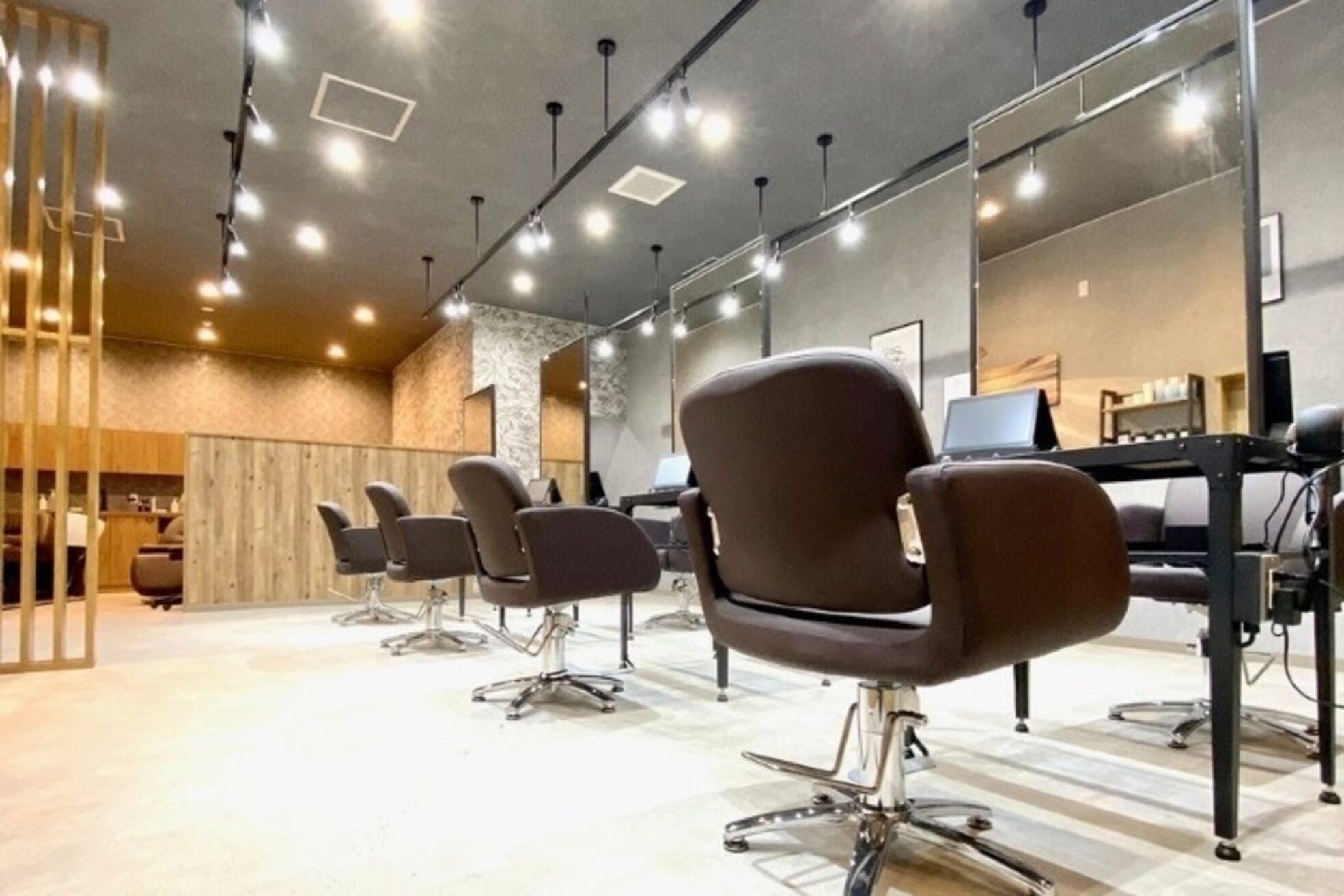 アクシス 旭川豊岡店(AXIS)4