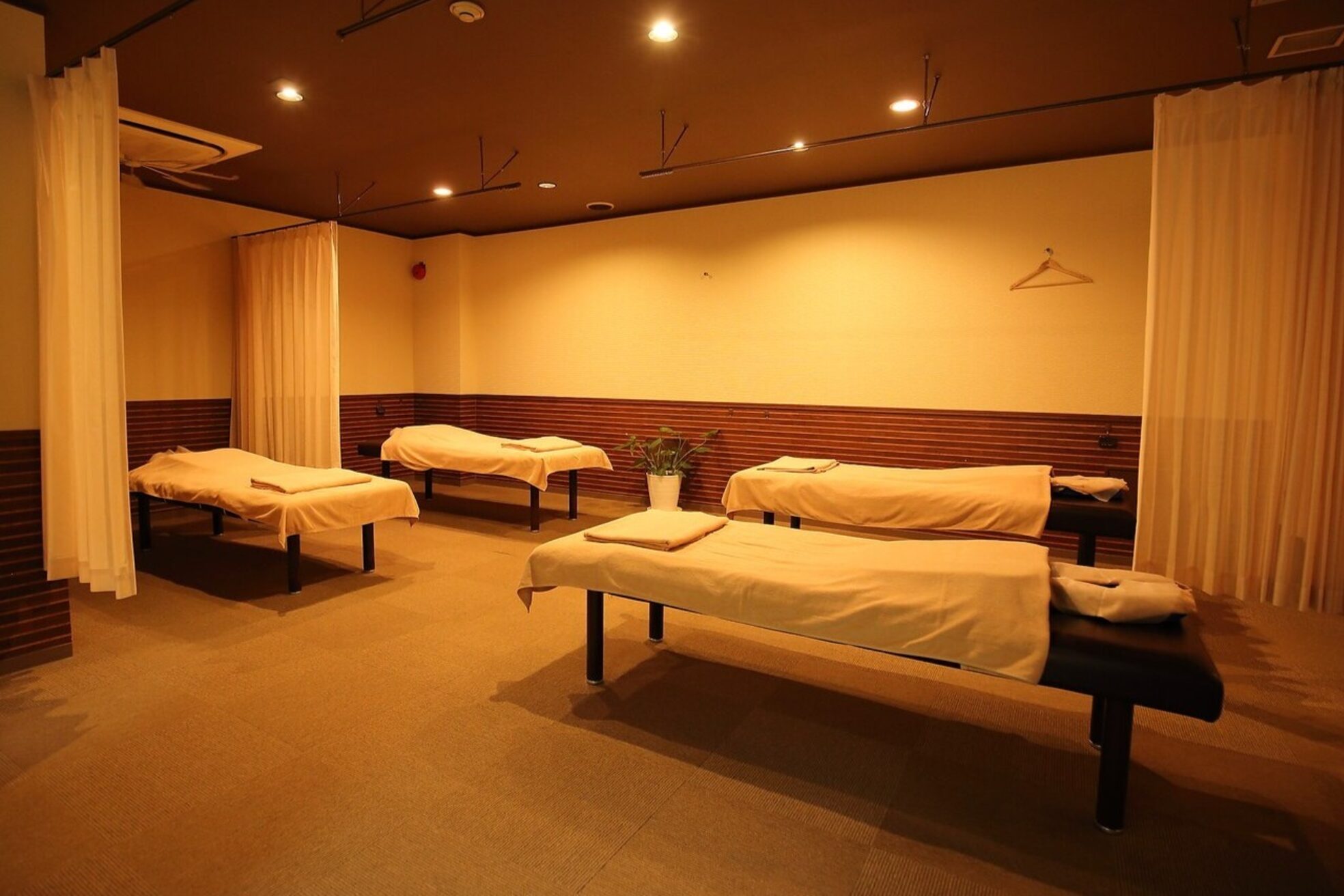 ラモアナ 本町店(lamoana)1