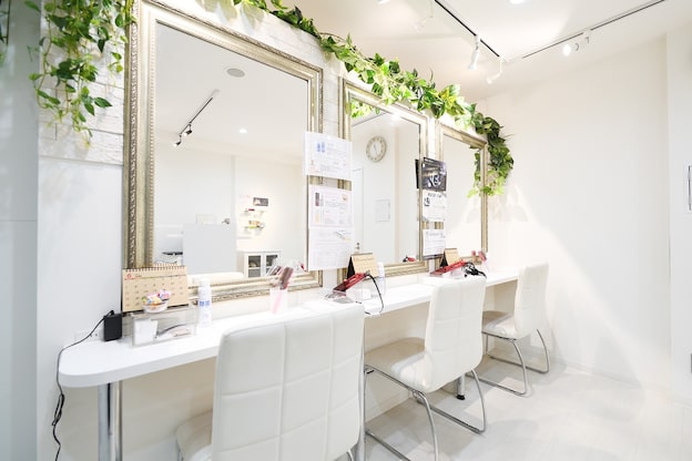 アイラッシュサロンモアナ 梅田芝田店(MOANA)7