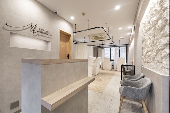 モアナアイラッシュ バイヘッドライト 春日部店(Moana eyelash by HEADLIGHT)