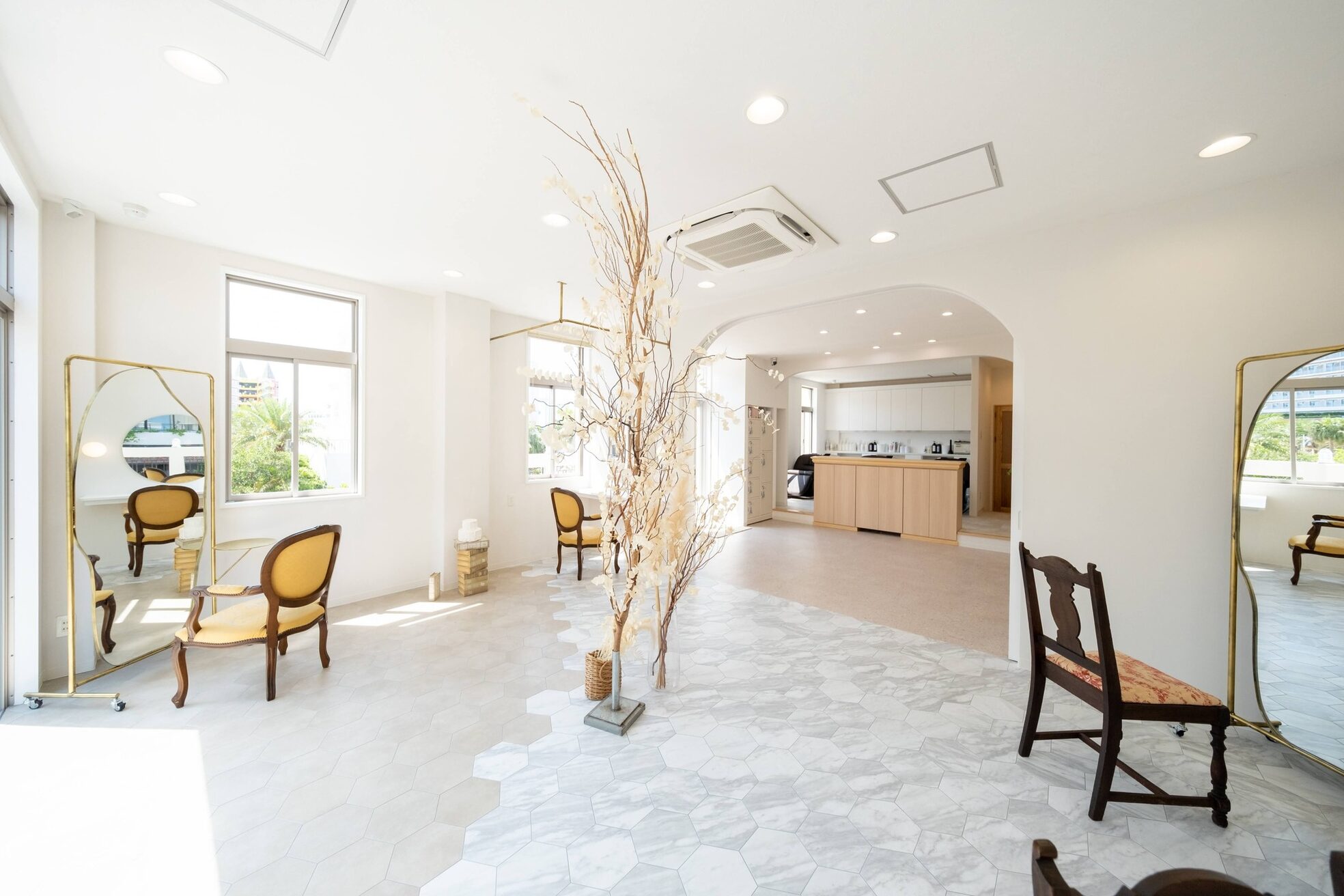 アヴァンセスパスリードット(Avance Spa three.)11