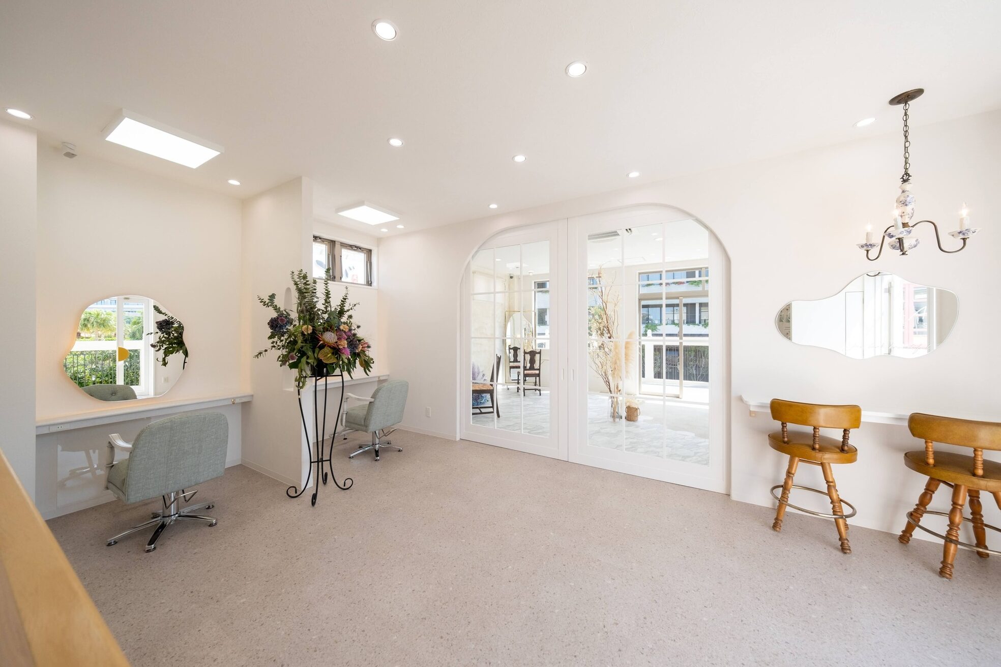 アヴァンセスパスリードット(Avance Spa three.)9