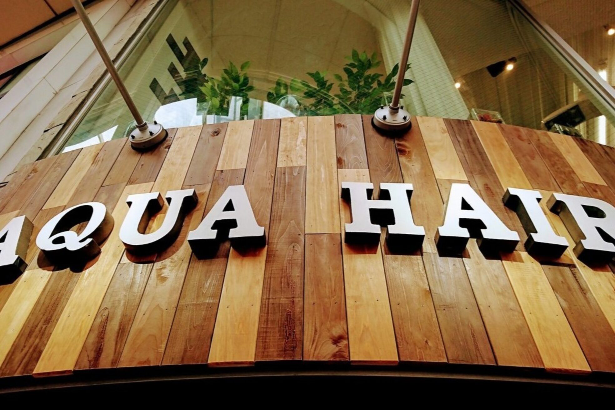 アクア ヘアー(AQUA HAIR)1