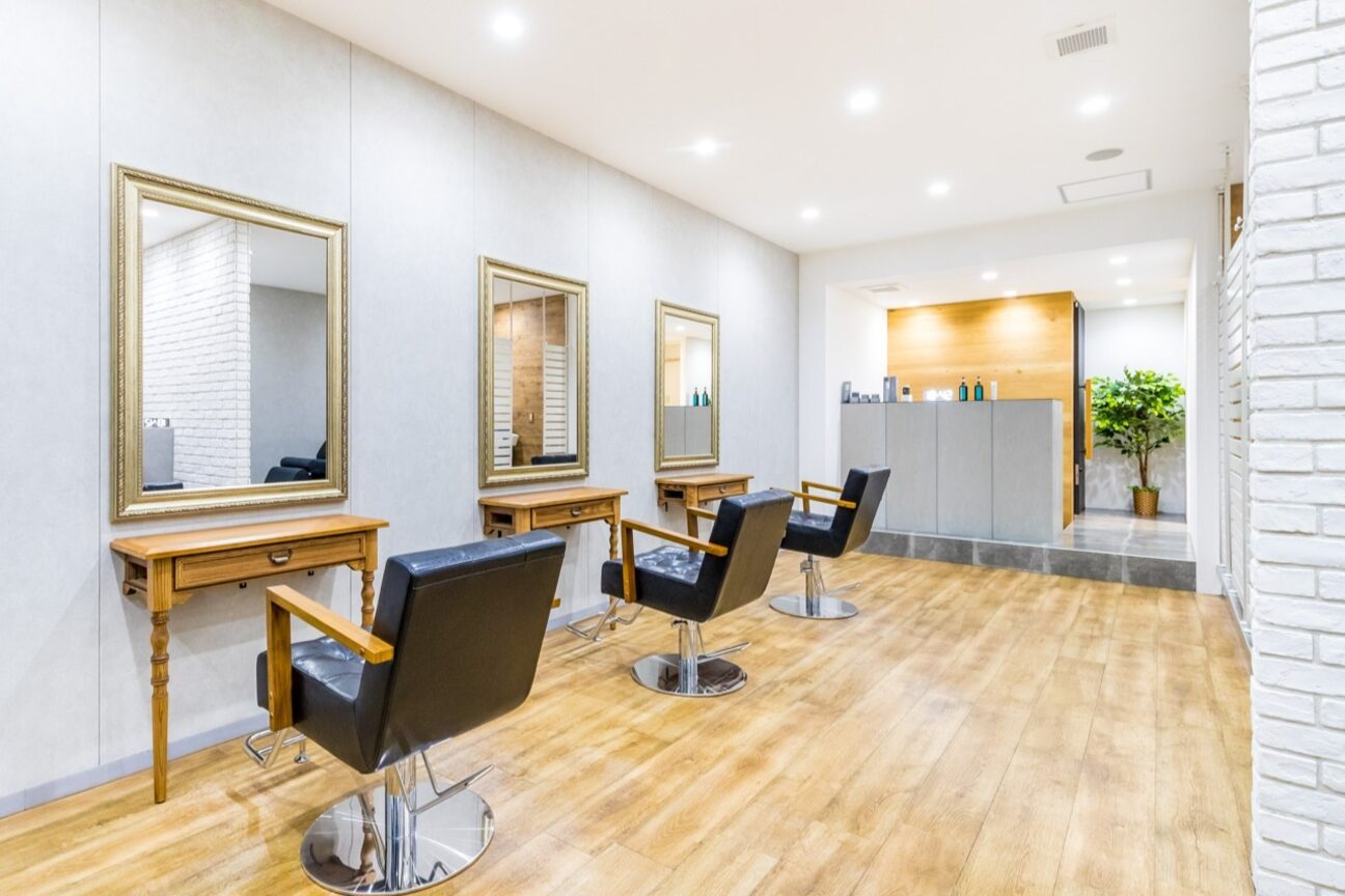 美容師/スタイリスト（ＨｅｒＭｅｅ．）画像1