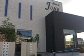 サロンドジュネ(salon de JUNE)