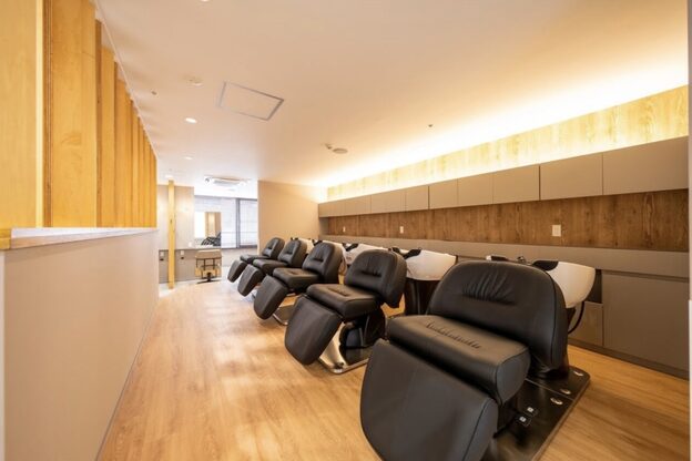 グロウ バイ フェイス(GLOW by face)7