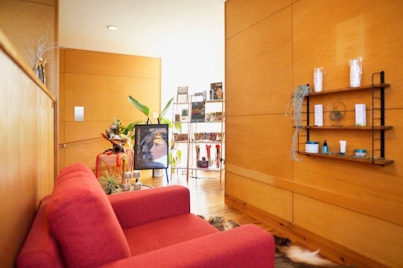 Reax ~Relaxation & Beauty Salon~(健建株式会社)画像1