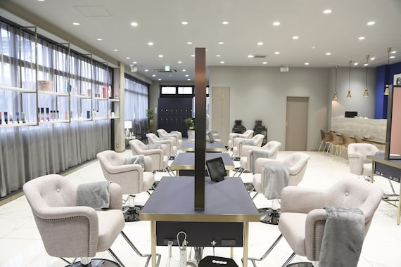 アース コアフュールボーテ 佐久平店(EARTH coiffure beaute)