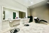 アースコアフュールボーテ 高岡店(EARTH coiffure beaute)