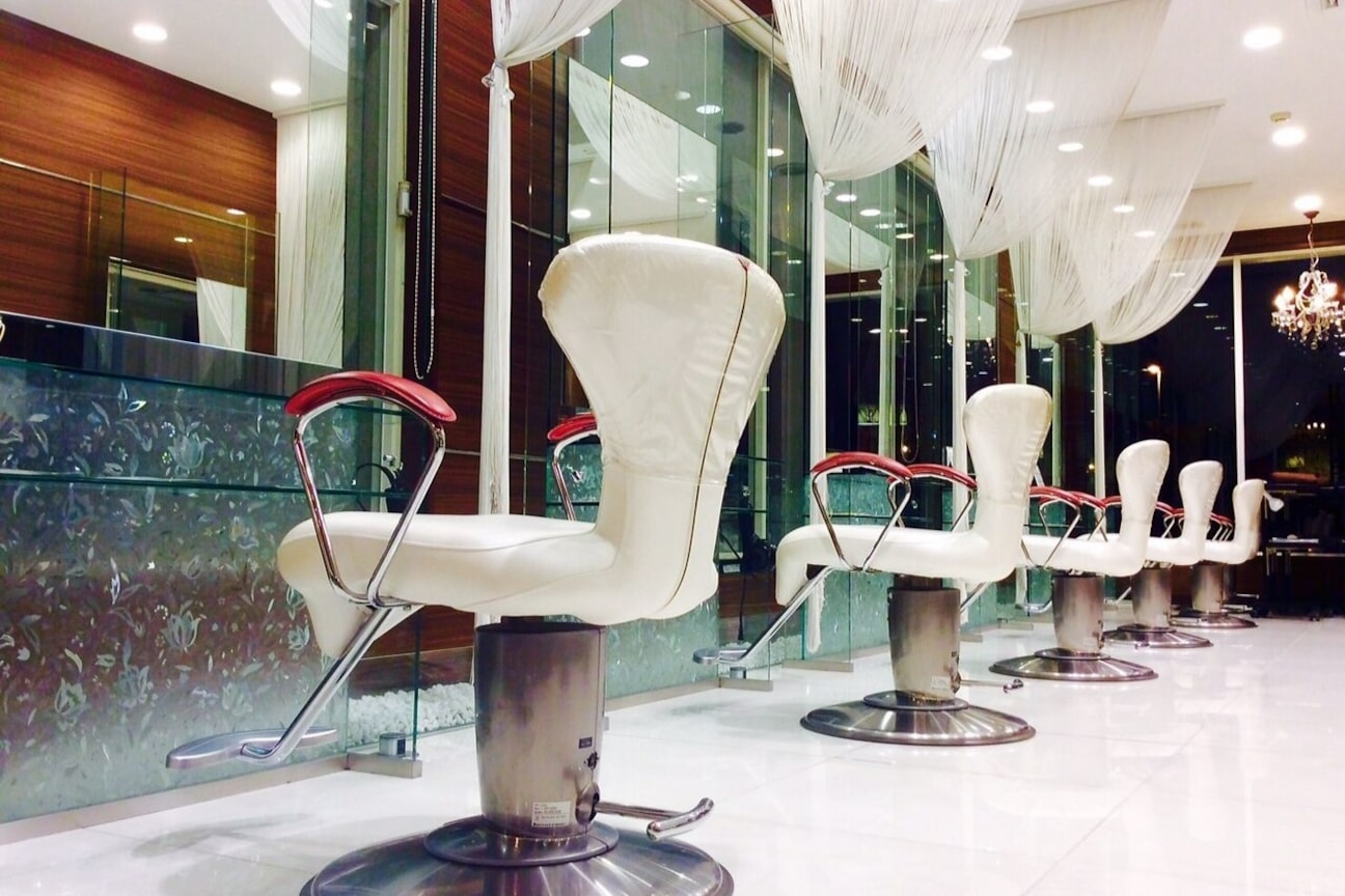 ヘアメイク アース 秋田仁井田店(HAIR & MAKE EARTH)1