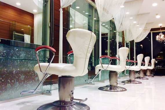 ヘアメイク アース 秋田仁井田店(HAIR & MAKE EARTH)