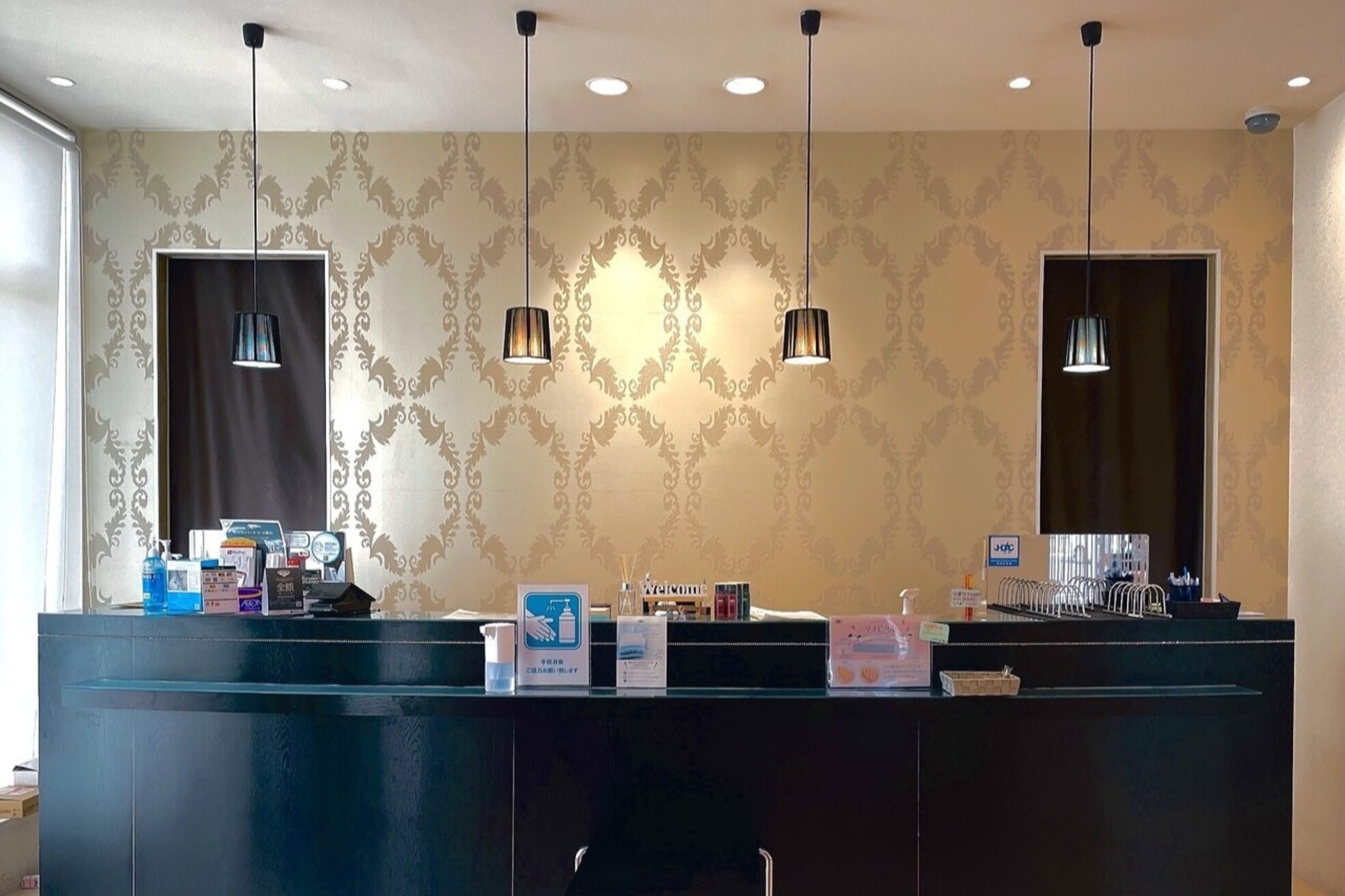 アース 八戸店(HAIR & MAKE EARTH)1