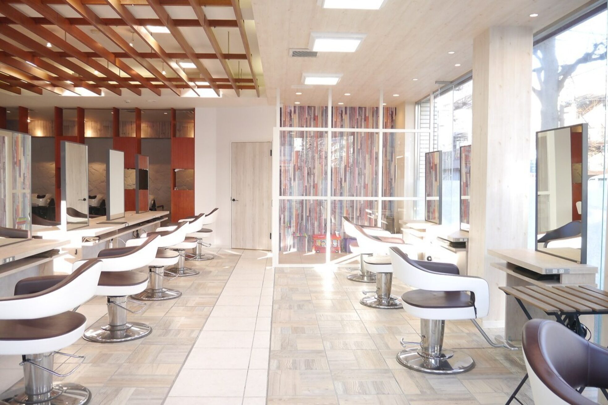 アース 新松戸店(HAIR&MAKE EARTH)1