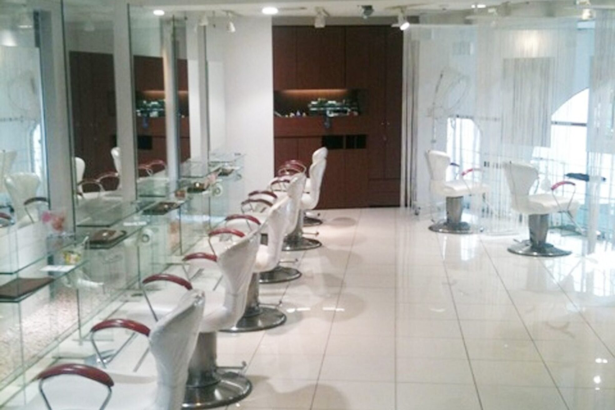 アース 青戸店(HAIR&MAKE EARTH)1