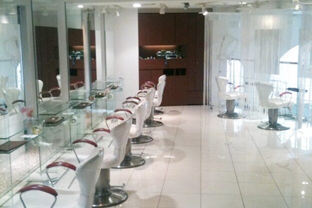 アース 青戸店(HAIR&MAKE EARTH)1