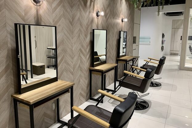 アース 郡山コスモス通り店(HAIR&MAKE EARTH)1