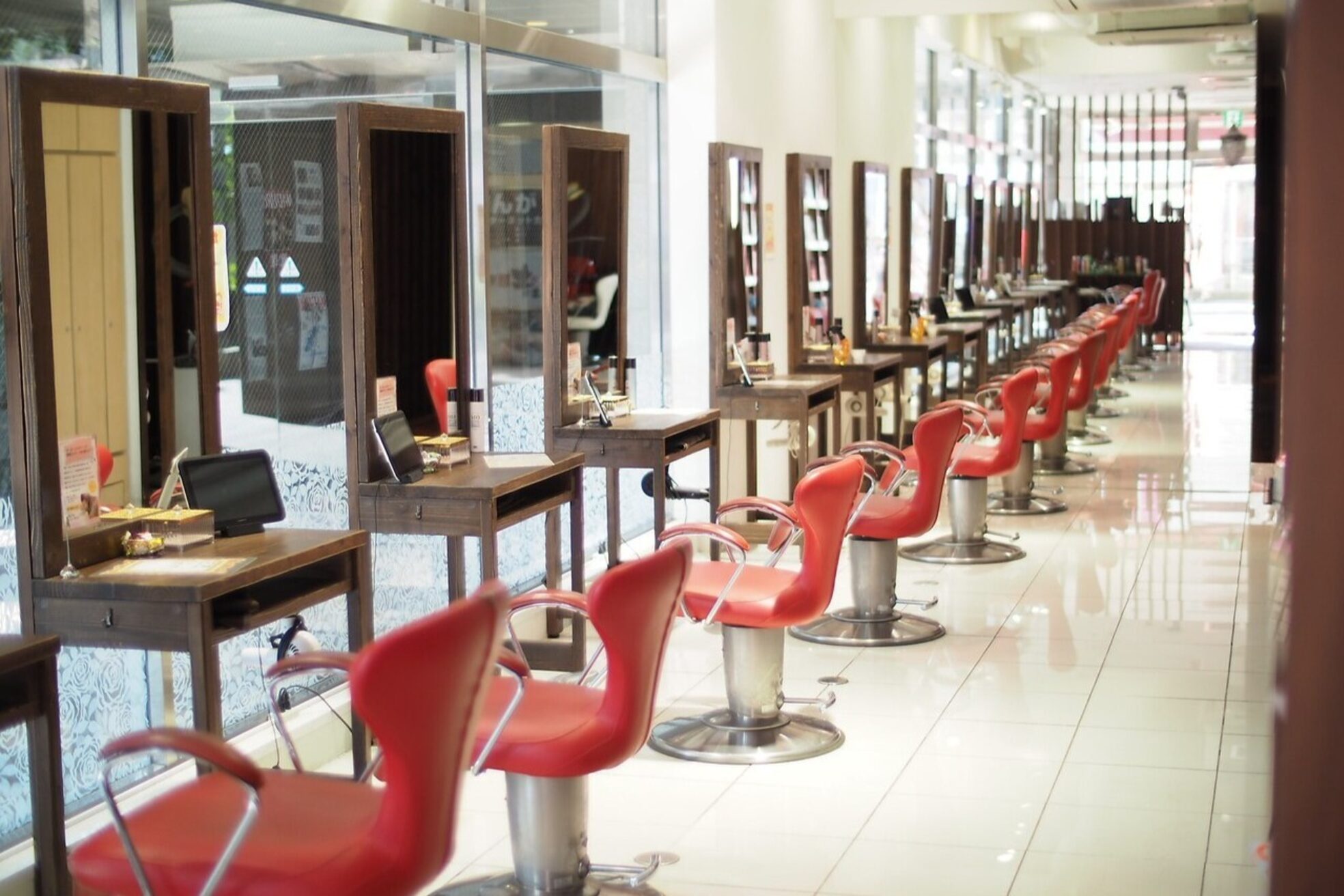 アース 船堀店(HAIR&MAKE EARTH)1