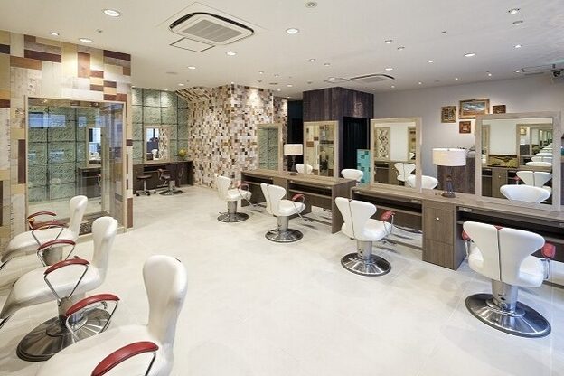 アース 二俣川店(HAIR&MAKE EARTH)1