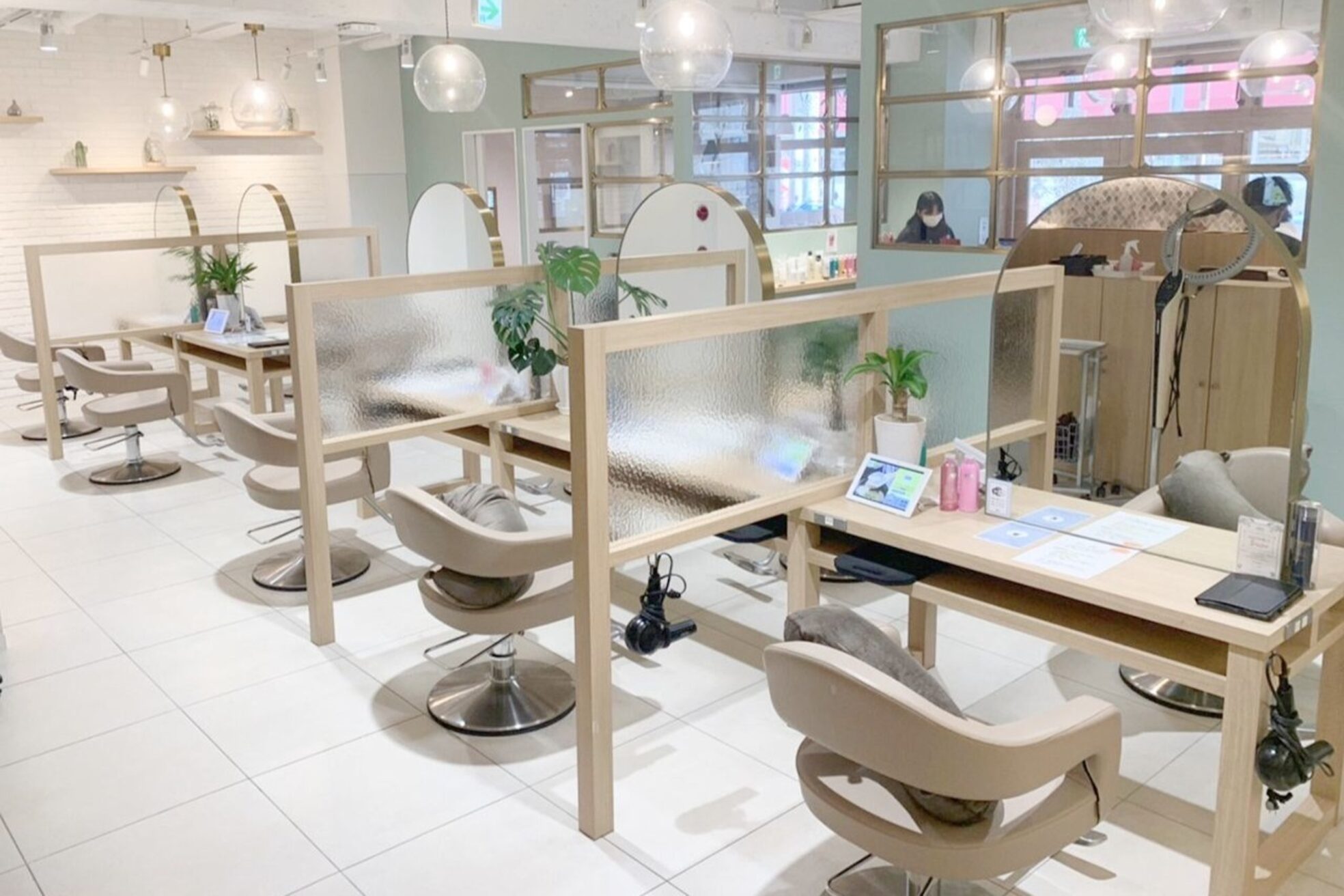 アース 相模大野店(EARTH)1