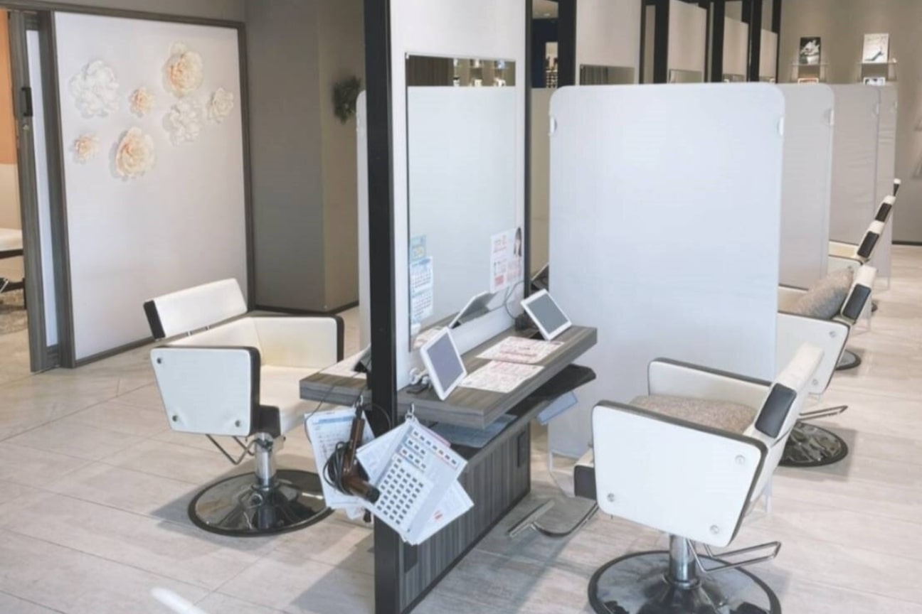 アース オーセンティック 新浦安店(EARTH Authentic)1