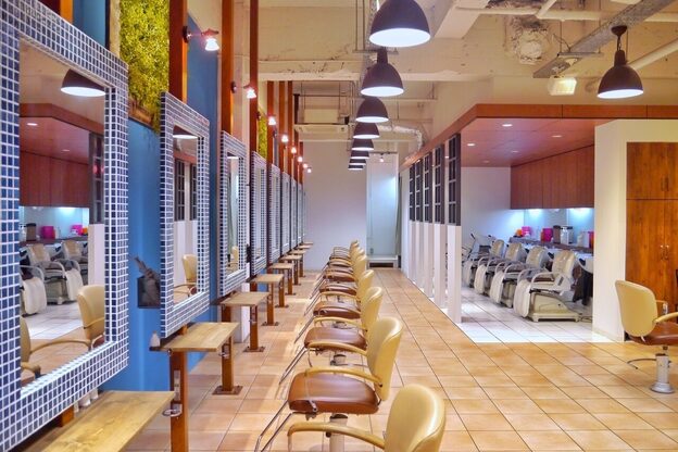 アース 大宮駅前店(HAIR&MAKE EARTH)1