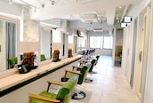 アース 志木店(HAIR & MAKE EARTH)