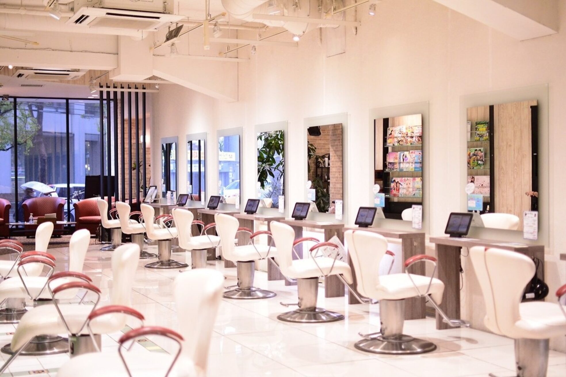 アース 荻窪店(HAIR&MAKE EARTH)1