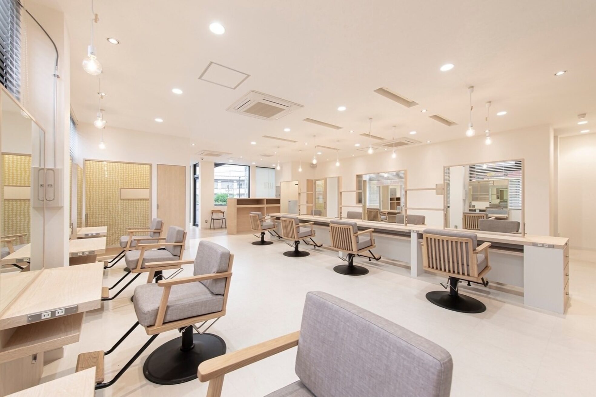 アース 飯能店(EARTH)1