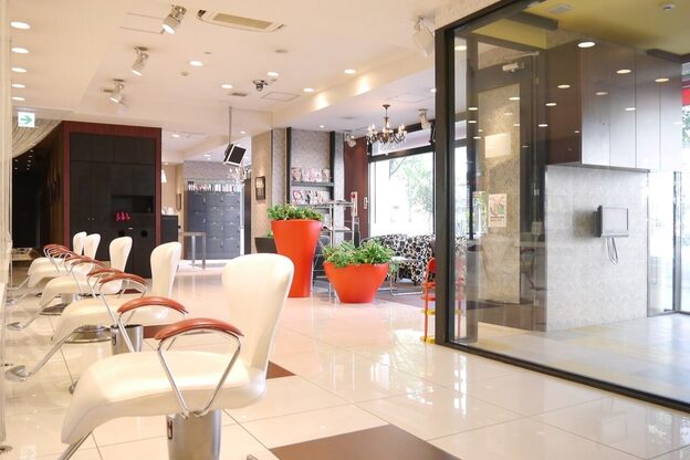 アース 妙典店(HAIR&MAKE EARTH)1