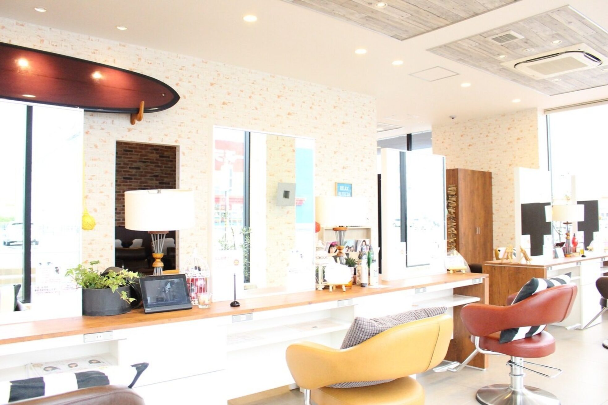 ヘアメイク アース 佐賀鳥栖店(HAIR&MAKE EARTH)1