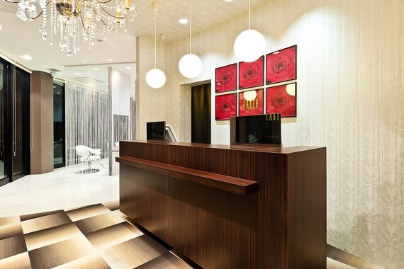 アース 焼津店(HAIR&MAKE EARTH)