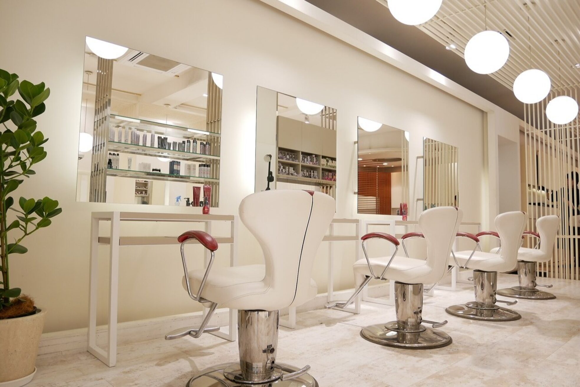 アース 市ヶ谷店(HAIR&MAKE EARTH)1