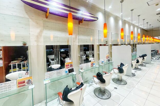 アース 検見川浜店(HAIR&MAKE EARTH)1