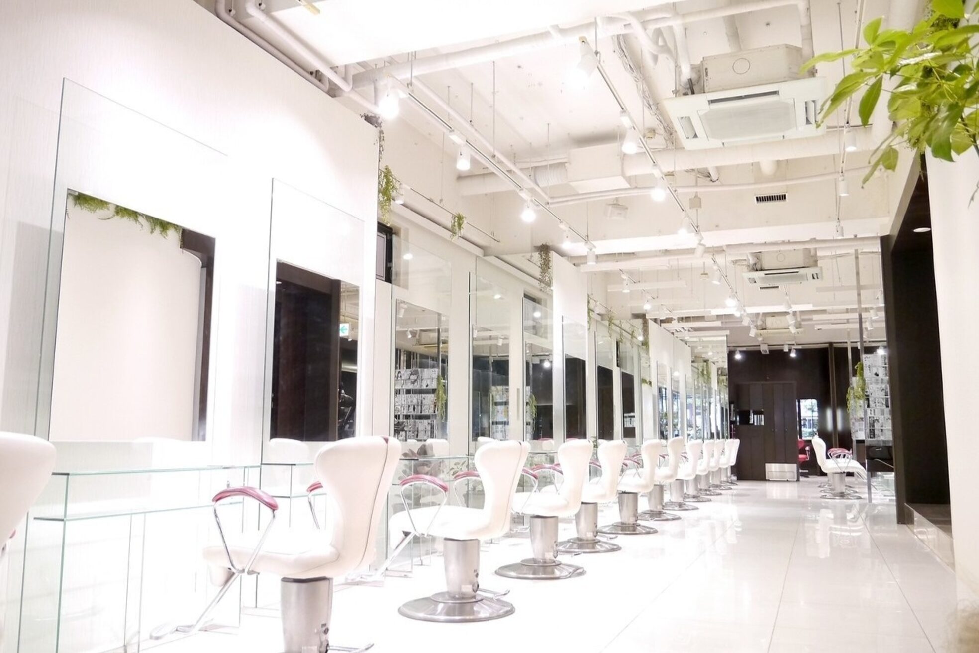 アース 川崎店(HAIR&MAKE EARTH)1