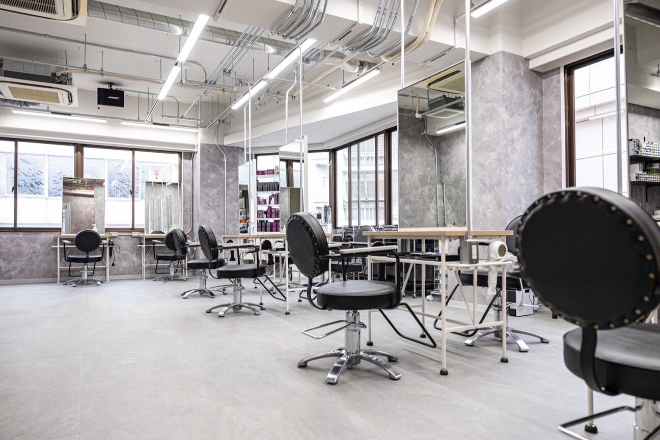 ワンズリー 本厚木店(ONE's ly)4