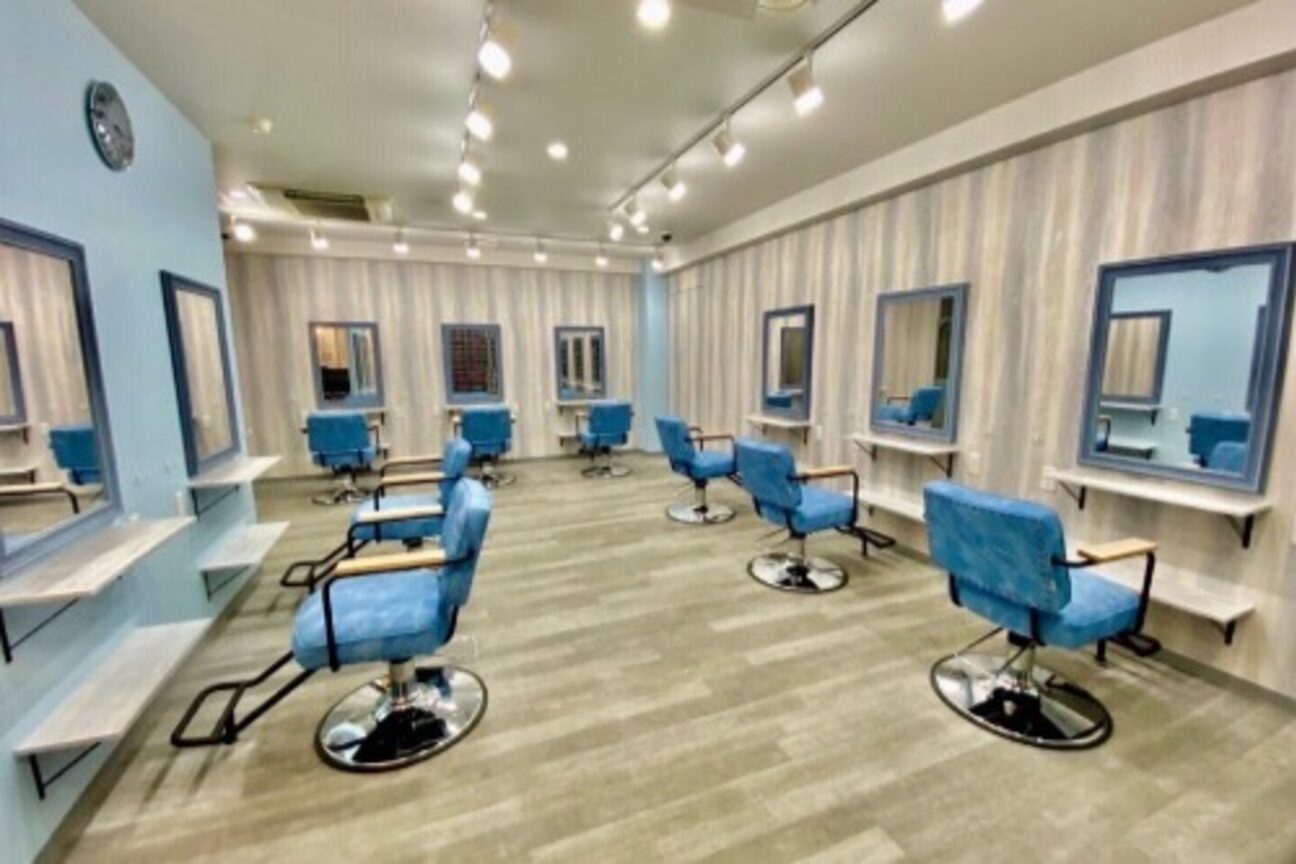 エクステ&カラー専門店 あるじゃんすー(株式会社 アルジャンスー)画像1