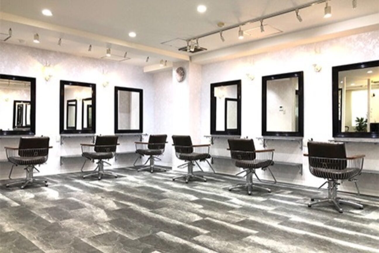 エクステ&カラー専門店 あるじゃんすー(株式会社 アルジャンスー)画像1