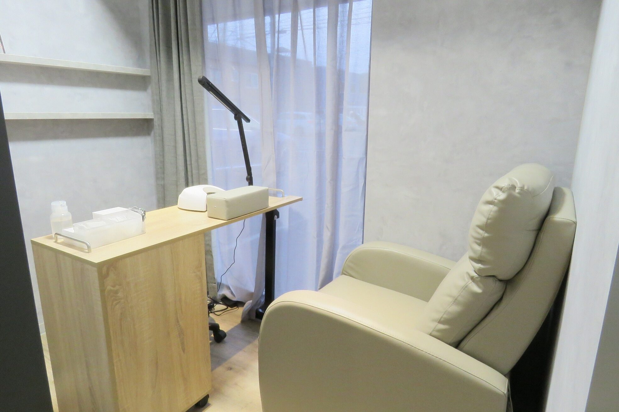 ヴェイスサロンアンバー(Vase Salon Amber)5